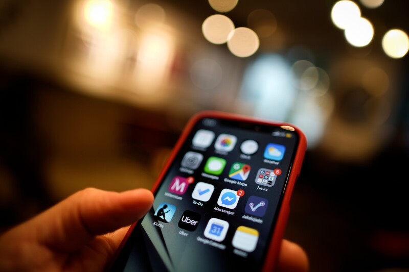 Kupujete nov iPhone? Morda še ne veste za to čudovito alternativo!
